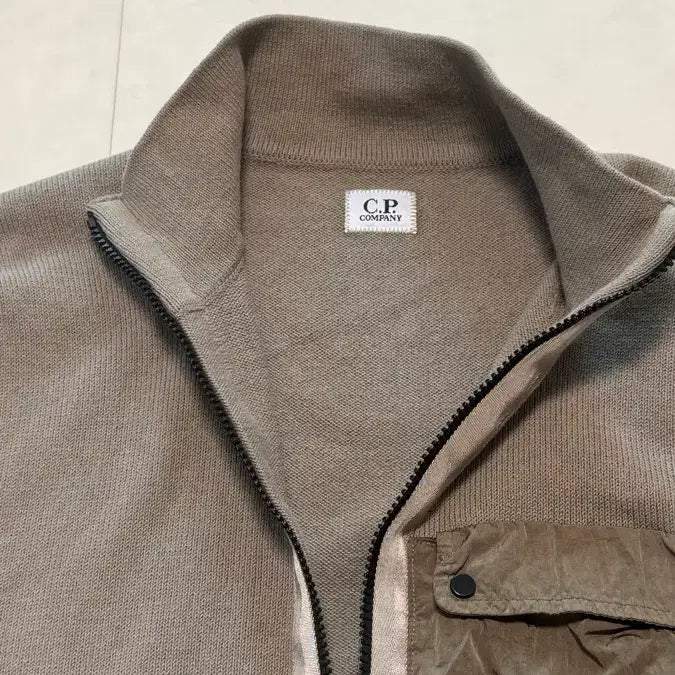 [BUNJANG] C.P. Company Cotton Mixed Zipped Knit / 씨피컴퍼니 코튼 믹스 지퍼 니트