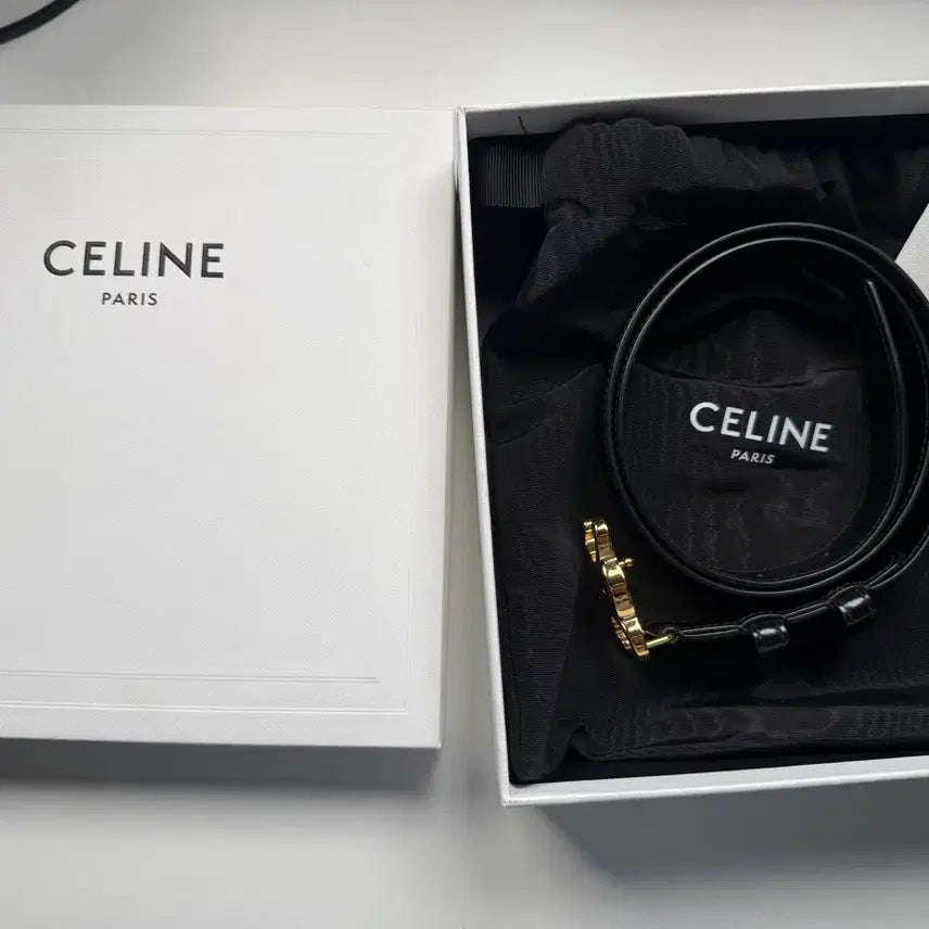 [BUNJANG] Celine Triomphe Black Belt Medium 75 / 셀린느 트리오페 블랙 벨트 금장 버클 미듐 미디엄 75