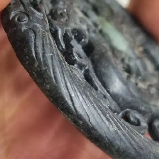 [BUNJANG] Black Dragon Jade Pendant with Unique Form / 흑룡옥패 특이한 기형입니다