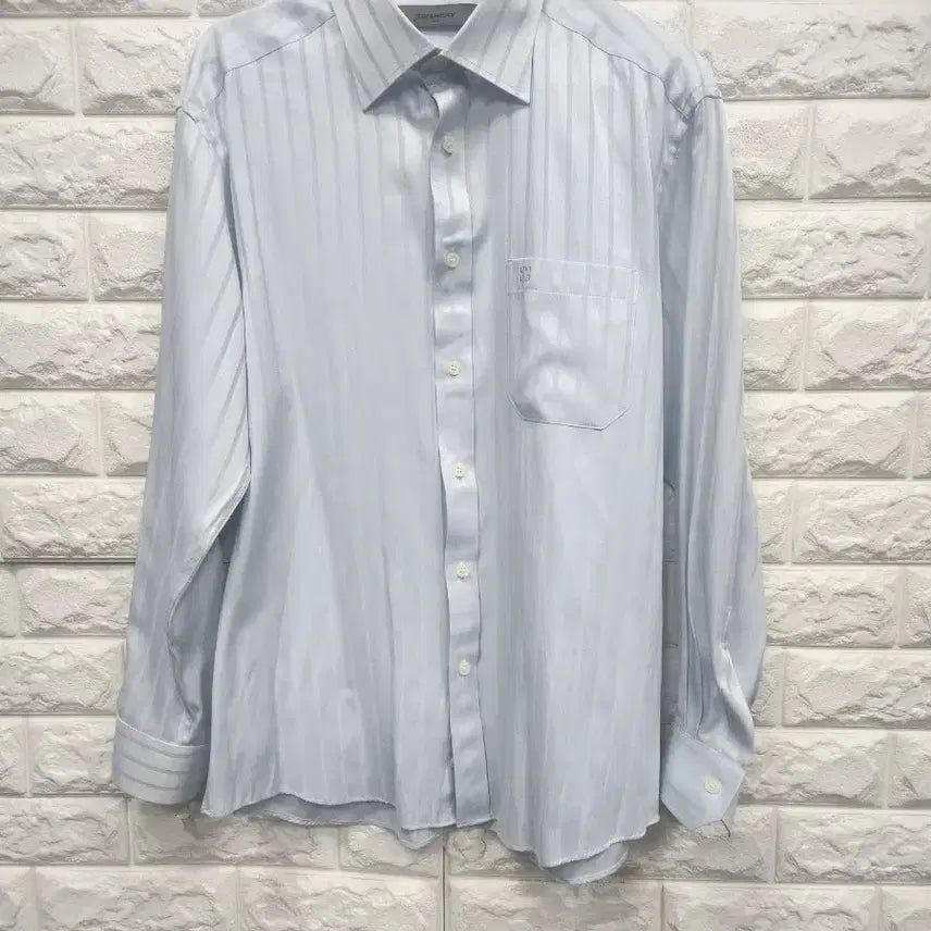 [SOLD OUT] 지방시 춘하 카라셔츠 100사이즈 k419