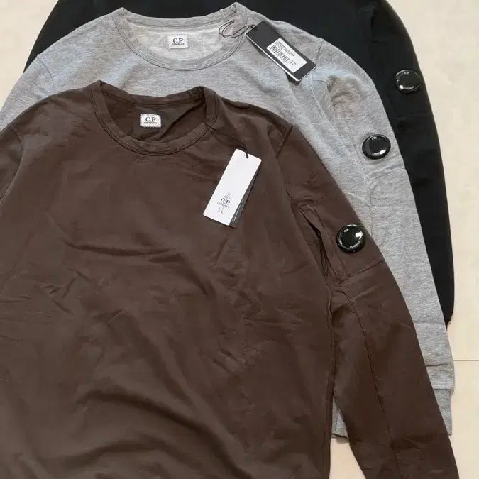 [BUNJANG] C.P. Company Light Fleece Sweatshirt / 씨피컴퍼니 라이트 플리스 스웻셔츠