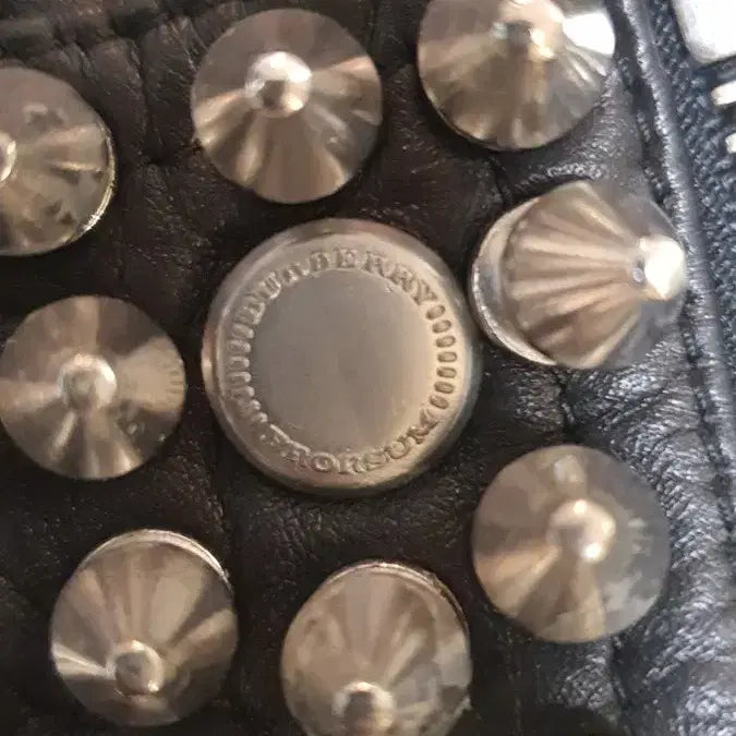 [BUNJANG] Burberry Prosum Spike Studded Leather Biker Vest / 버버리프로썸 스파이크스터드 가죽 바이커 베스트