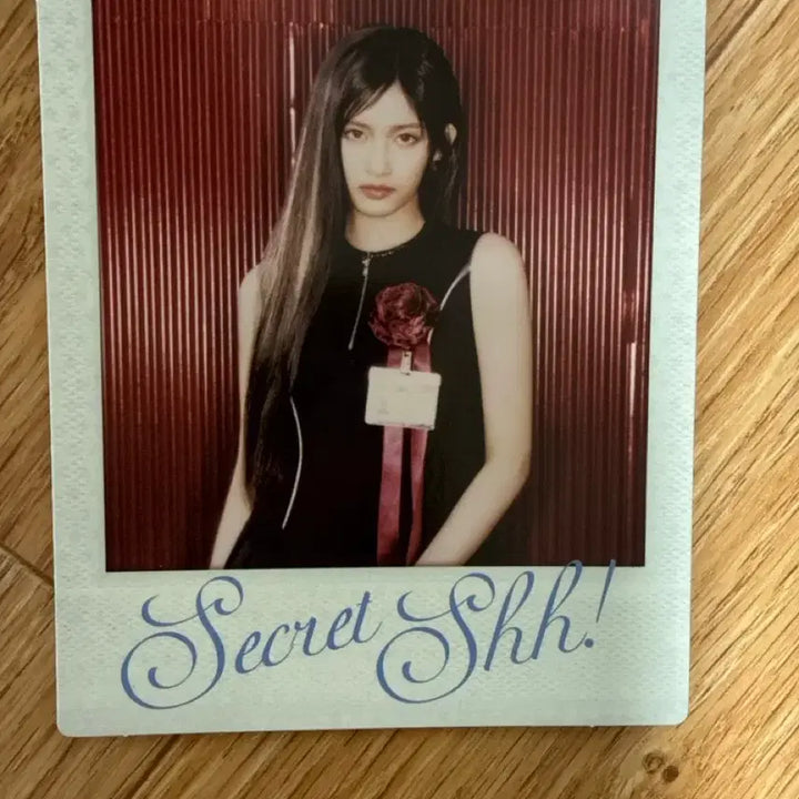 [BUNJANG] IVE Secret Seojin Polaroid / 아이브 secret 이서 폴라로이