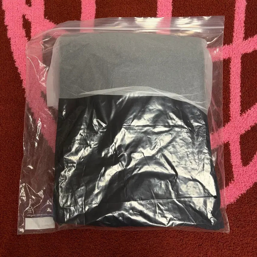 [BUNJANG] Team PLAVE Sweat Pants Navy L / 팀 플레이브 스웨트 팬츠 바지 네이비 L 미개봉 원가 이하 양도