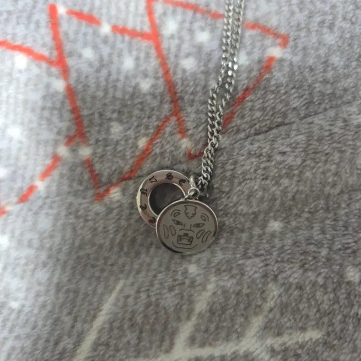 [BUNJANG] Seventeen Hoshi Necklace / 세븐틴 (Seventeen) 호시 목걸이