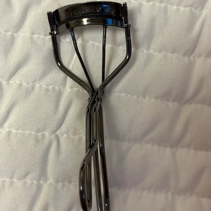 [BUNJANG] Shiseido Eyelash Curler / 시세이도 뷰러