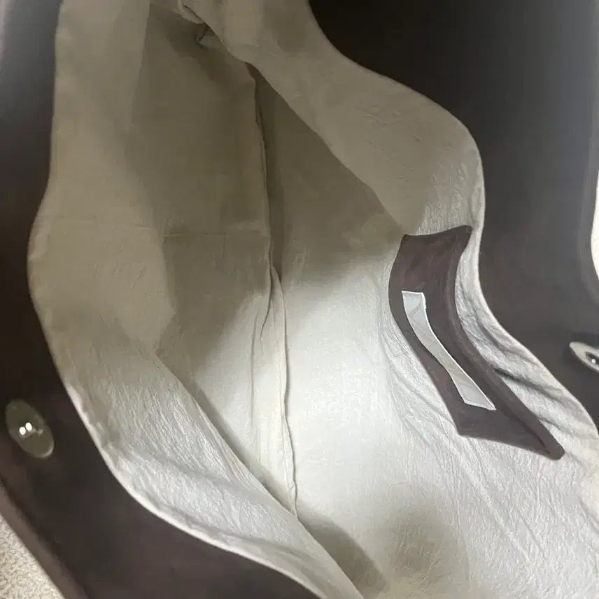 [BUNJANG] Vasil Brown Suede Shoulder Bag / Vasil 바질 브라운 숄더백