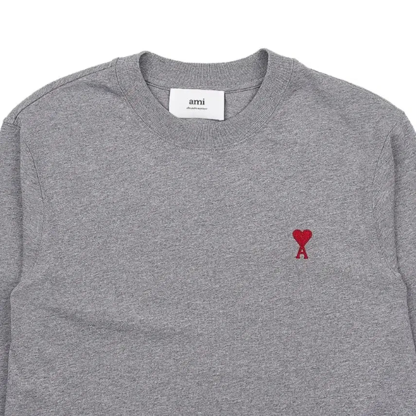 [BUNJANG] Ami Heart Logo Long Sleeve T-Shirt / 아미 하트 로고 포인트 롱슬리브 티셔츠