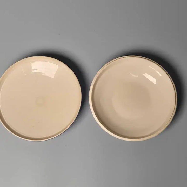 [BUNJANG] Northern Song Dynasty Guan Kiln Ding Ware Celadon Engraved Floral Covered Box / 북송 관요 정요 청유 양각 화문 유개합 중국도자기 골동품 수집품