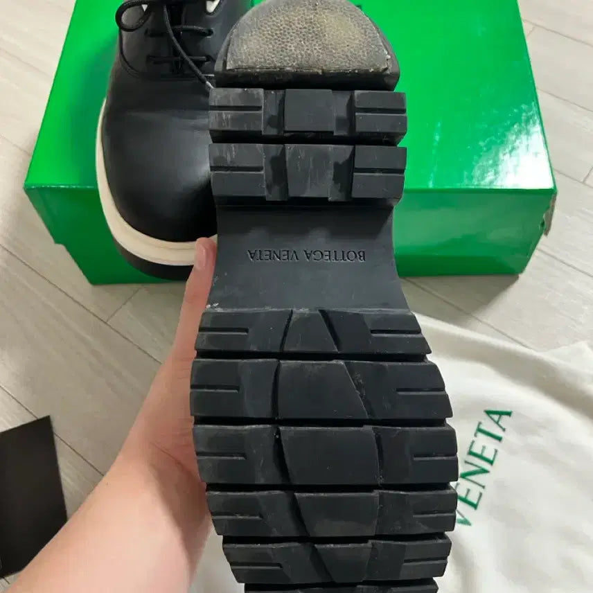 [BUNJANG] Bottega Veneta Tire Derby Shoes / 보테가 타이어 더비 42