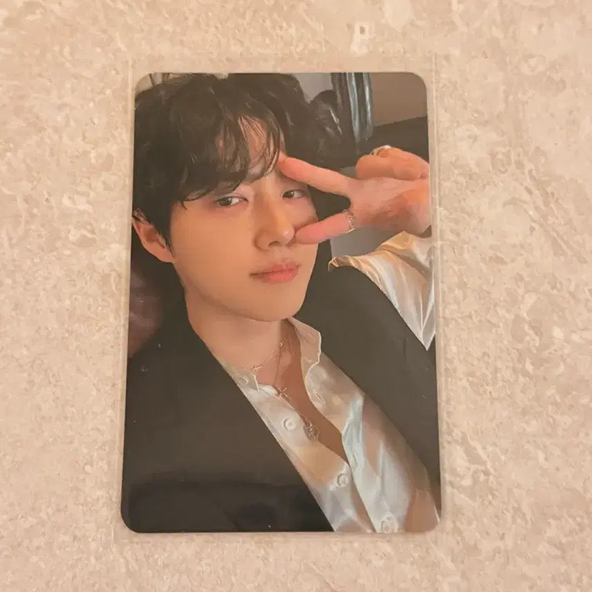 [BUNJANG] EXO Suho Exist E Version Photobook Photocard / 엑소 수호 exist 포토북 E 버전 포카