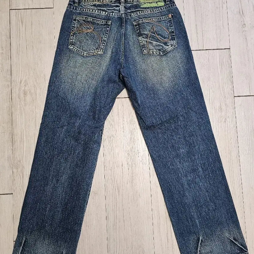 [SOLD OUT] 빈폴 청바지 (36)