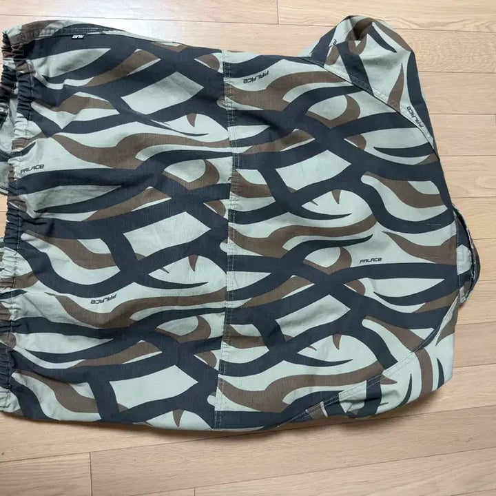 [BUNJANG] Palace Ripstop CTN Jacket Tribal L Size / 팔라스 립스탑 CTN 자켓 트라이 벌 L사이즈