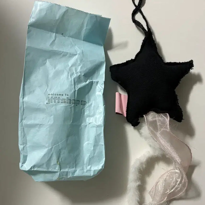 [BUNJANG] Jiftshop Star Keyring Ornament / 지초이 지프트샵 jiftshop 별 키링 블랙 핑크 오너먼트