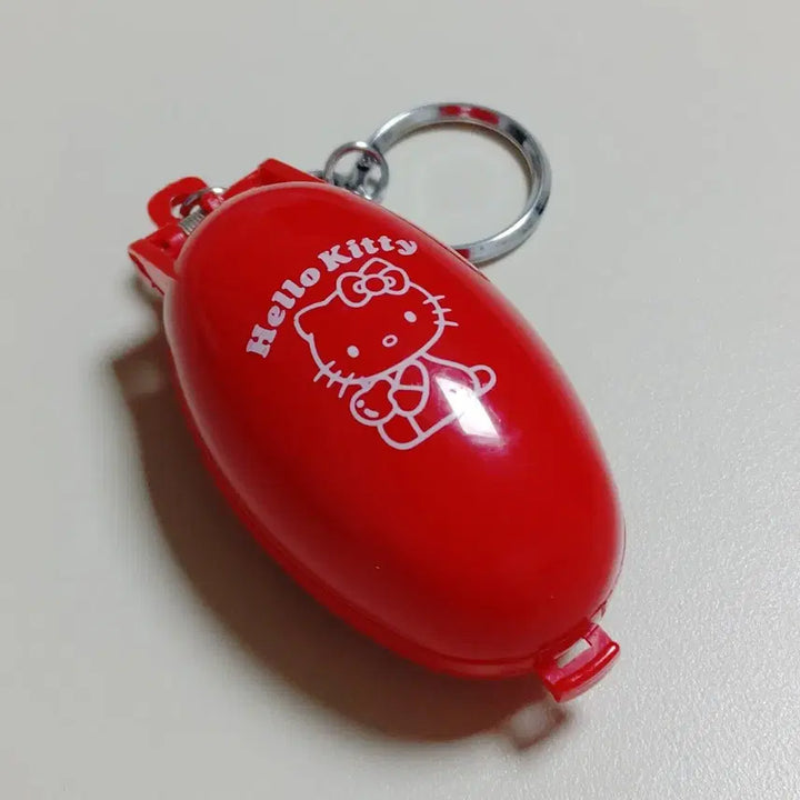 [BUNJANG] Vintage Japanese Hello Kitty Piano Figure Keychain / 일본정품 고전헬로키티 빨간색 피규어 열쇠고리 키링