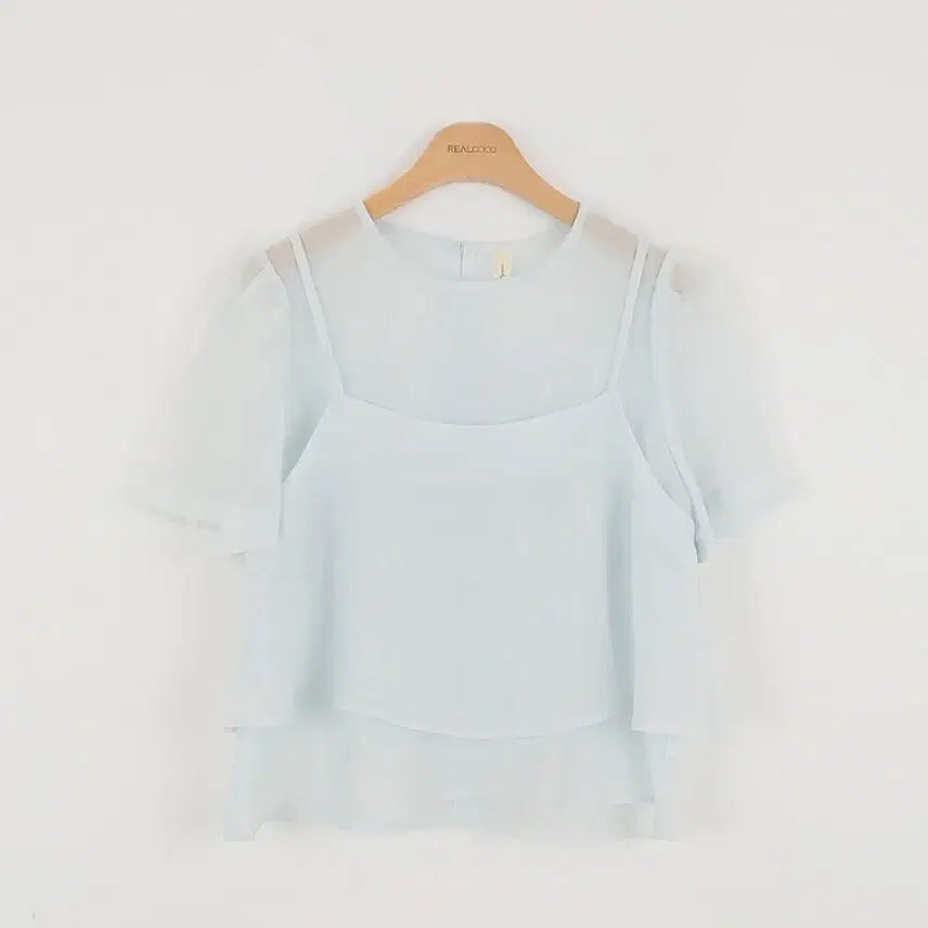[BUNJANG] Realcoco Plot Blouse Sky Blue Short Sleeve / 리얼코코 메이드 플롯 블라우스 스카이블루 반팔 프리