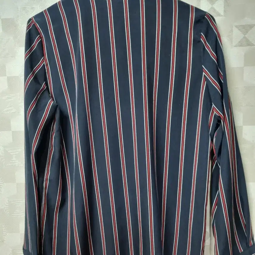 [BUNJANG] DOTORI Striped Henley Neck Shirt / DOTORI 스트라이프 헨리넥 셔츠 남방66.66반