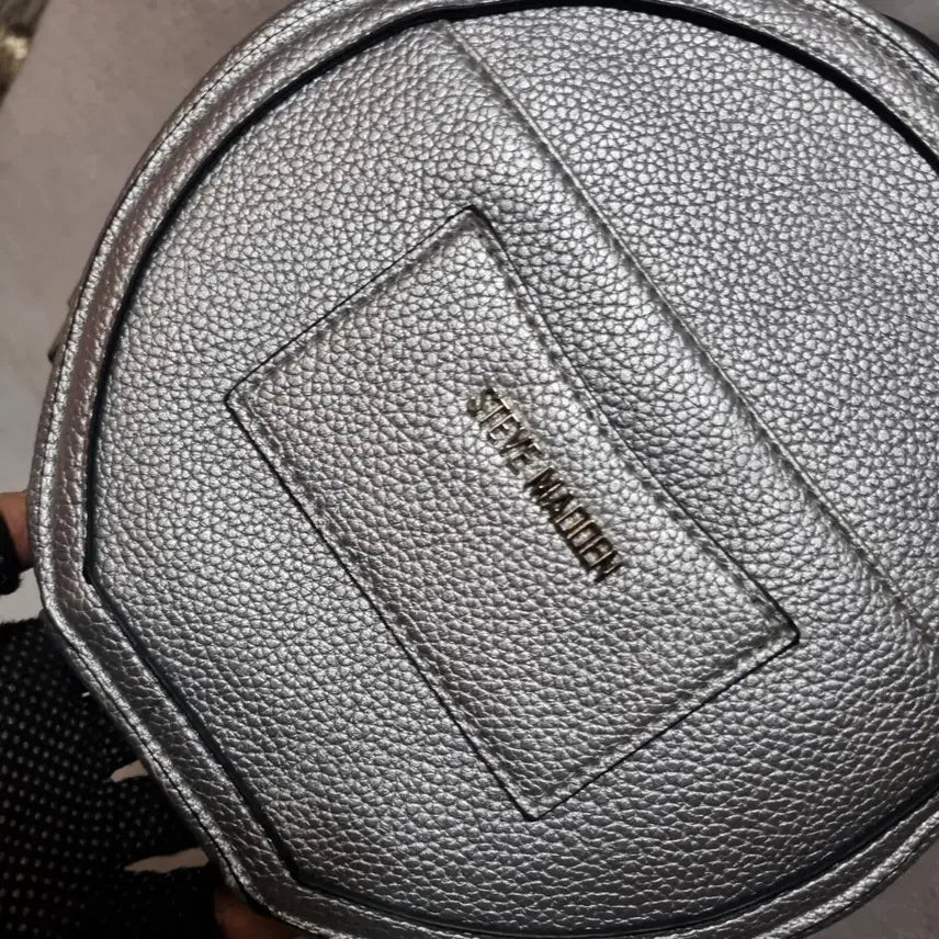[BUNJANG] Steve Madden Silver Circular Crossbody Bag / 스티브 매든 실버 사죽 원형크로스 가방