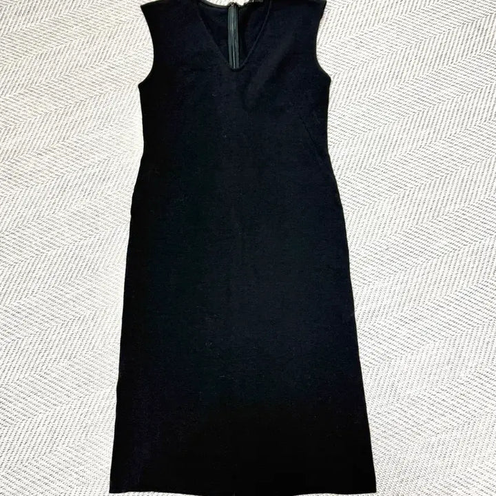 [BUNJANG] Theory Black Basic Dress / Theory/띠어리 브랙 배이직 드래스