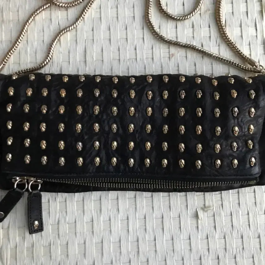 [BUNJANG] Thomas Wylde Skull Studded Chain Clutch Bag / Thomas Wylde 스컬 스터드 체인