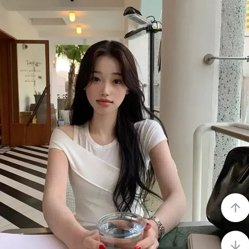 [BUNJANG] Young &amp; Rich Off-Shoulder T-Shirt (Detachable Set) / 영앤리치 오프숄더 티셔츠 반팔 세트(분리형)