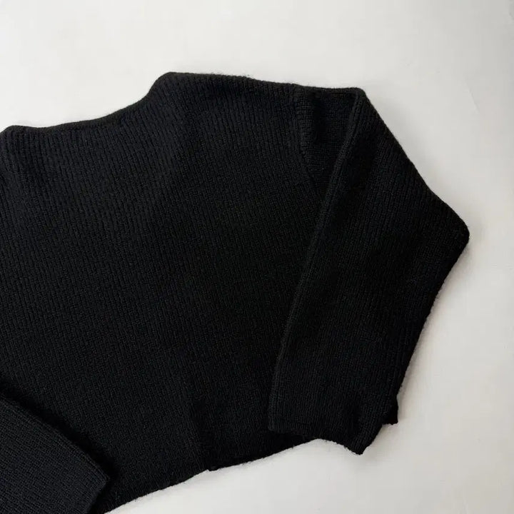 [BUNJANG] Tilda Dye V-Neck Wool Cardigan / 틸아이다이 버클 디테일 v넥 울 가디건