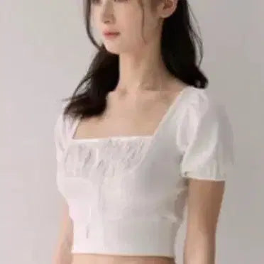 [BUNJANG] Not Your Roses Balletcore Semi-Crop Blouse / 교신 낫유어로즈 발레코어 세미크롭 블라우스 (하객룩 피로연 상견례 원피스