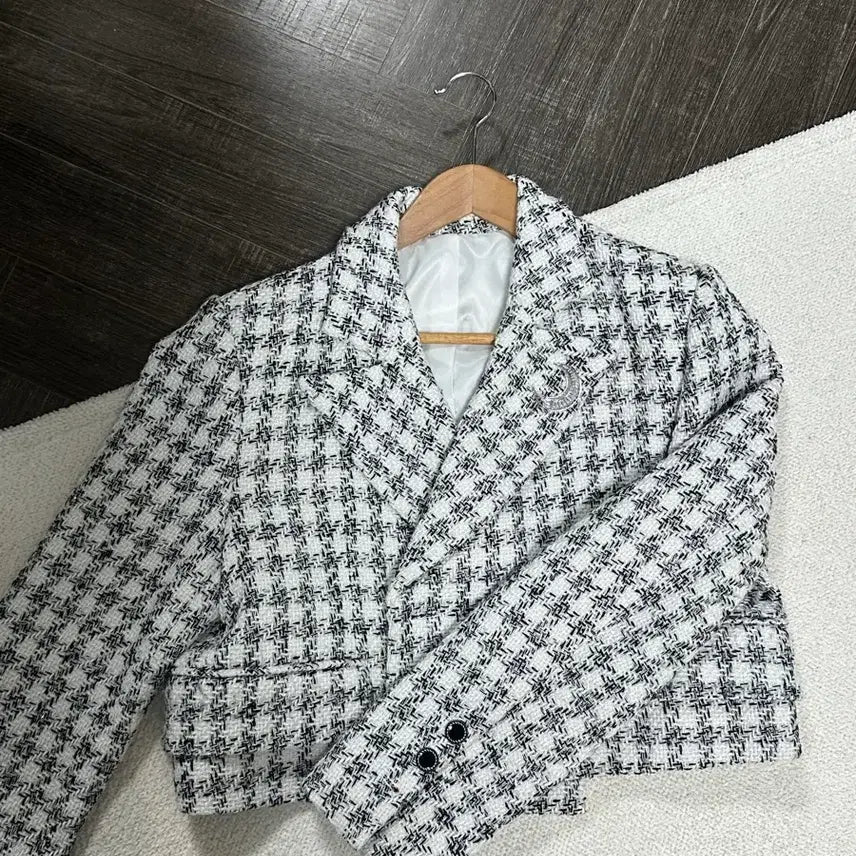 [BUNJANG] Black and White Tweed Jacket / 트위드 자켓 블랙 앤 화이트