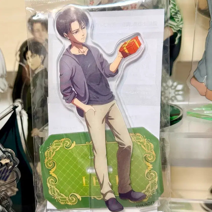 [BUNJANG] Attack on Titan Levi Childhood Acrylic Stand / 진격의 거인 진격거 리바이 유년기 선물 생일 아크릴 스탠드 판매