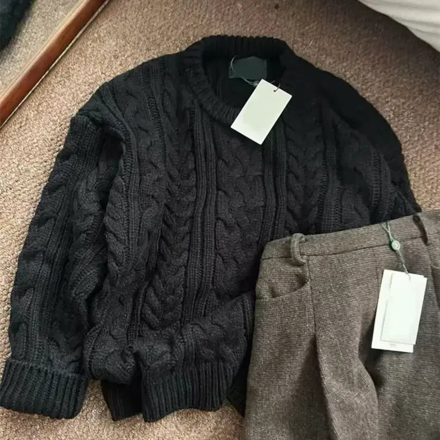 [BUNJANG] Black Cable Knit Sweater &amp; Pants Set / 케이블 니트 블랙 스웨터 + 바지
