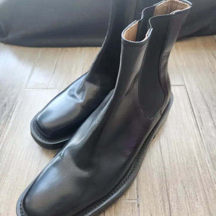 [BUNJANG] Lost Garden Max Sneakers / 로스트가든 막스(Max) (260)