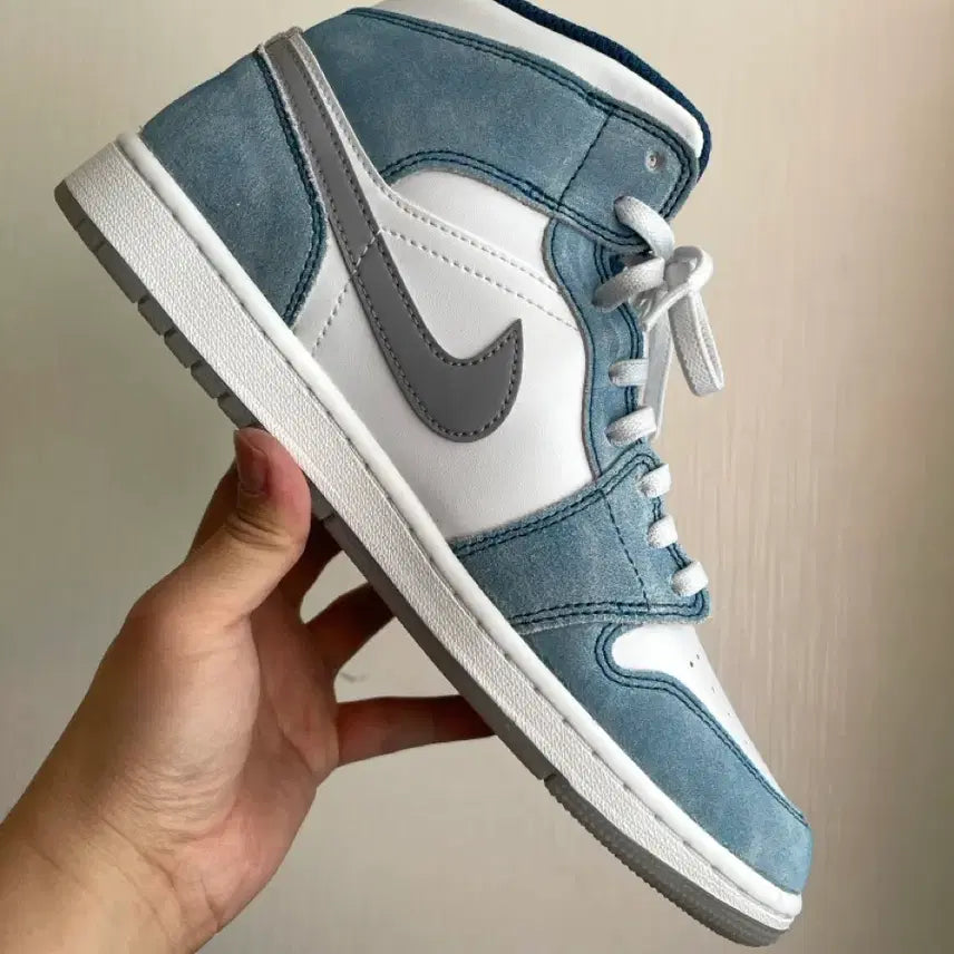 [BUNJANG] Nike Jordan 1 Mid SE French Blue Fire Red Sneakers / 조던1 미드 SE 프렌치 블루 파이어 레드