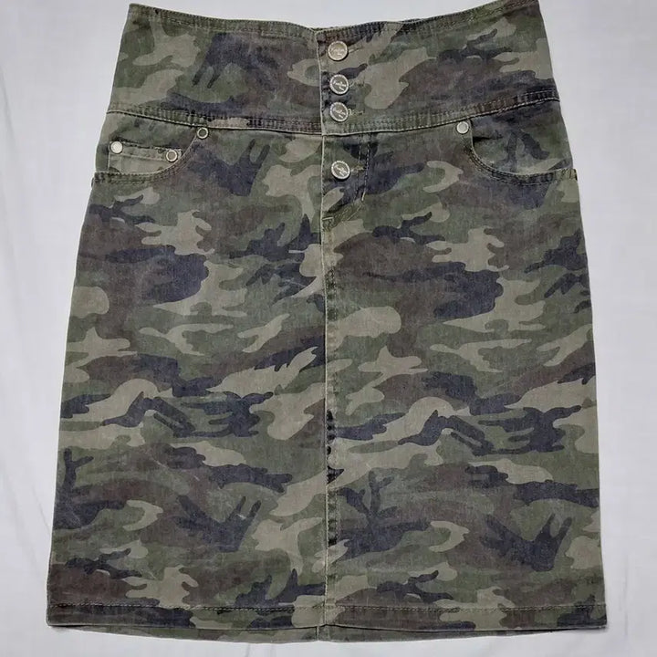 [BUNJANG] Sorridere Camouflage High-Waist Mini Skirt (M) / [Sorridere] 뒷밴딩 카모 4버튼 하이웨이스트 스커트 (M)