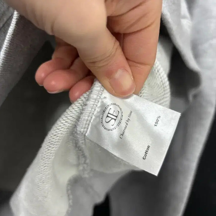 [BUNJANG] Sienne Authentic Hoodie / 시엔느 정품 후드티