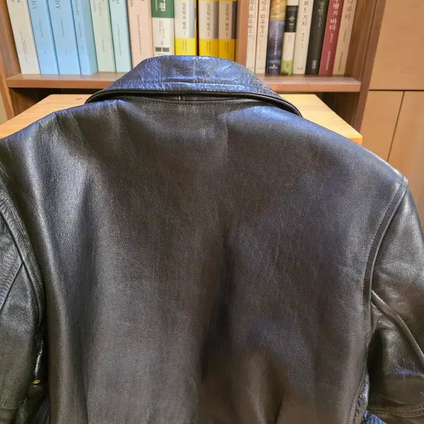 [BUNJANG] Lost Worlds 0033 Horsehide Leather Jacket / [Lost Worlds] 로스트 월드 호스하이드 가죽 자켓  38