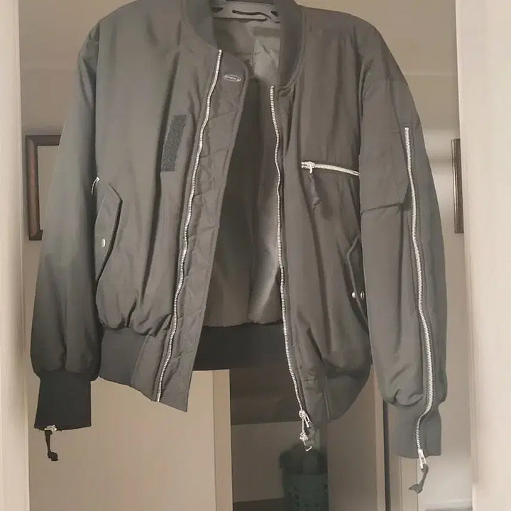 [BUNJANG] Grails Bomber Jacket / 그레일즈 항공점퍼