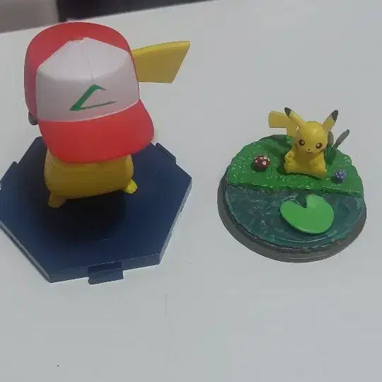 [BUNJANG] Pokemon Pikachu Figure / 포켓몬스터 모자쓴 피카츄 피규어