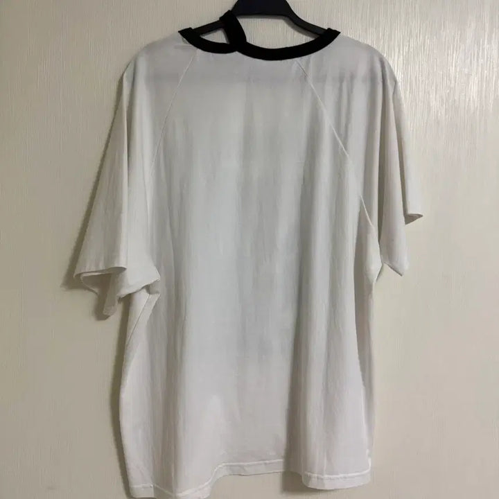 [BUNJANG] Soif White Choker T-shirt / 소이프 화이트 초커 티셔츠
