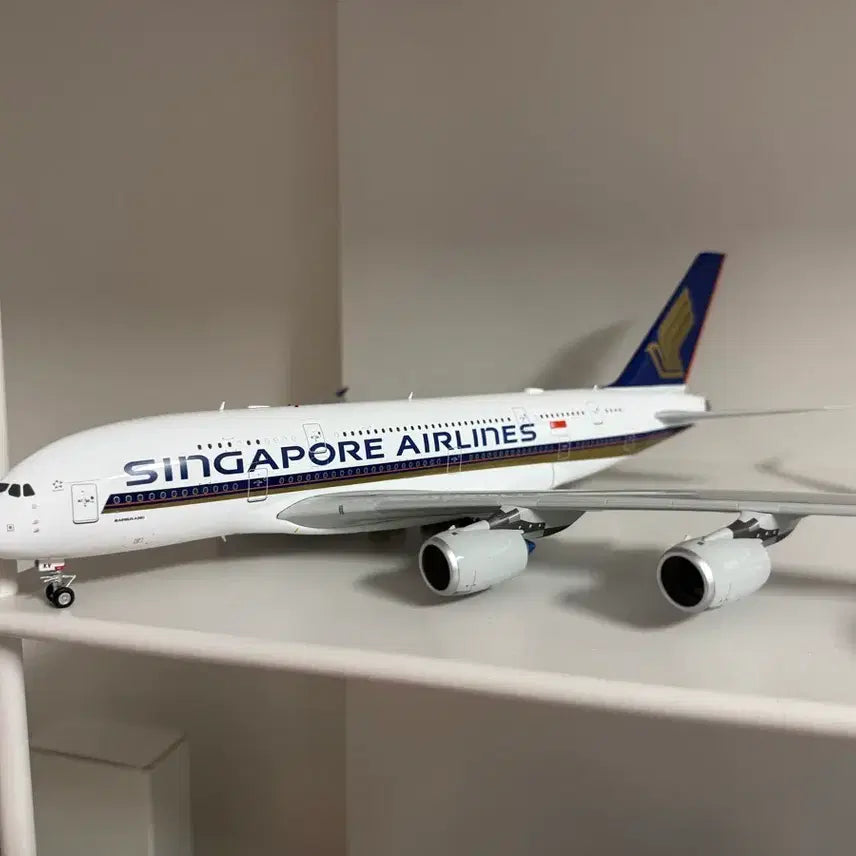 [BUNJANG] SQ Wings Singapore Airlines A380-800 Diecast Model / 1:200sqwings 싱가포르항공 A380-800 다이캐스트 모형