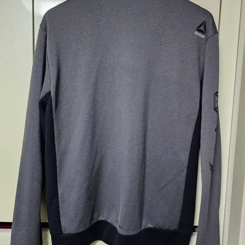 [BUNJANG] Reebok Gray Zip-up Jacket (Size 105) / 리복 그레이 집업 자켓 105