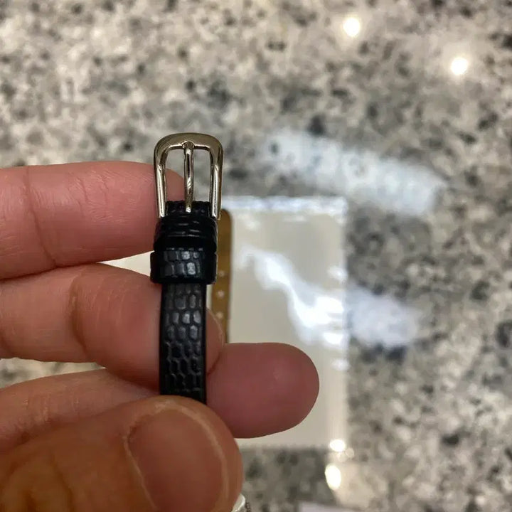 [BUNJANG] Rosemont Leather Watch / 로즈몽 가죽시계