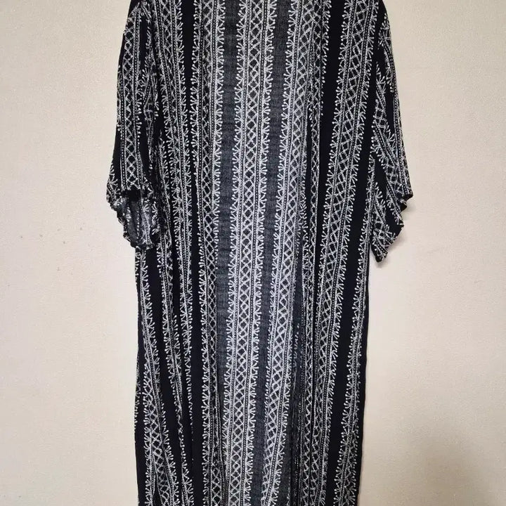 [BUNJANG] MUST BE Navy Pattern Long Cardigan / 새상품) MUST BE 네이비 패턴 롱 가디건