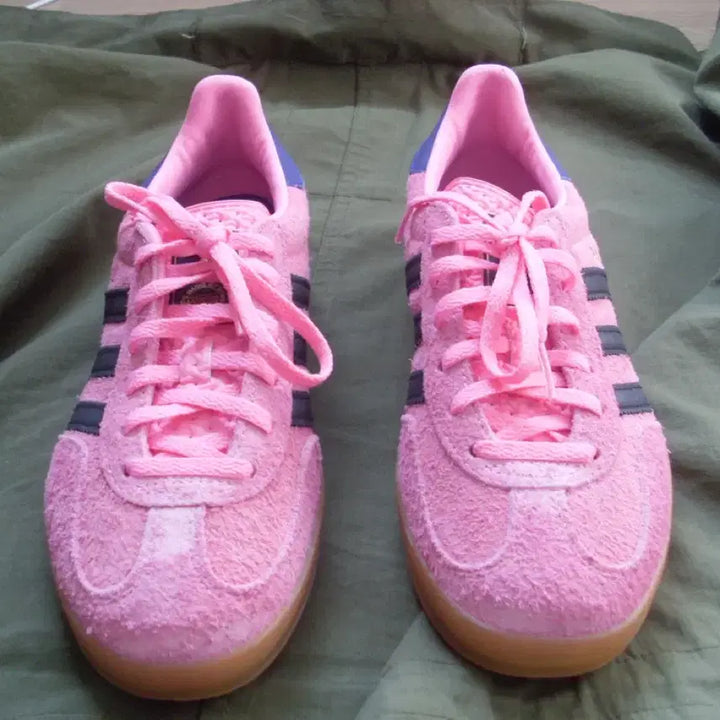 [BUNJANG] Adidas Gazelle Indoor Pink Sneakers / 아디다스 가젤 인도어 핑크 새제품 240사이즈