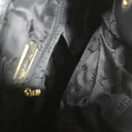 [BUNJANG] MCM Black Leather Backpack / MCM 블랙 레더 백팩 가방