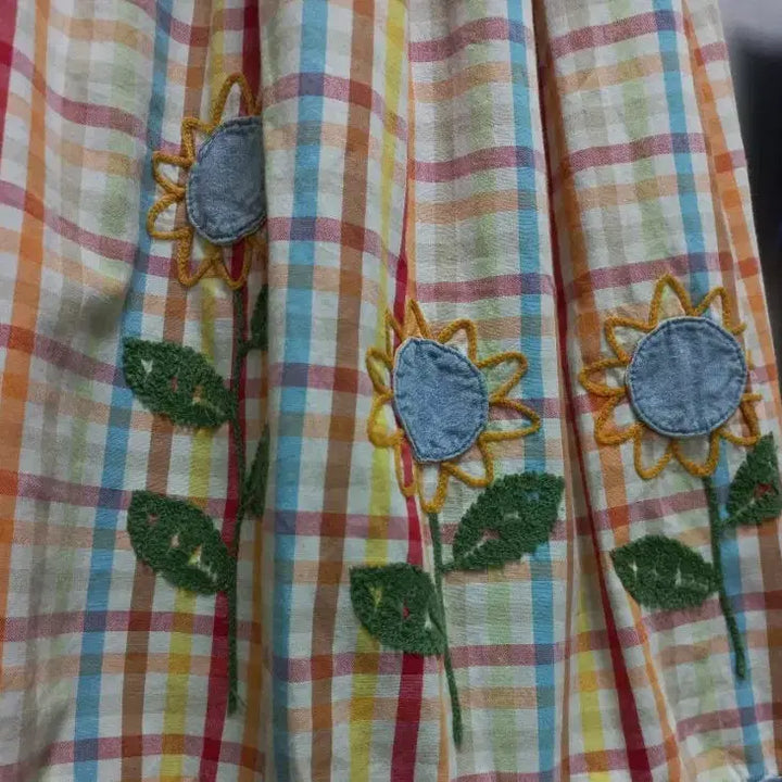 [BUNJANG] Denim Check Embroidered Midi Skirt / 데님 체크 배색 자수 스커트