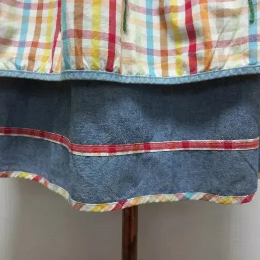 [BUNJANG] Denim Check Embroidered Midi Skirt / 데님 체크 배색 자수 스커트