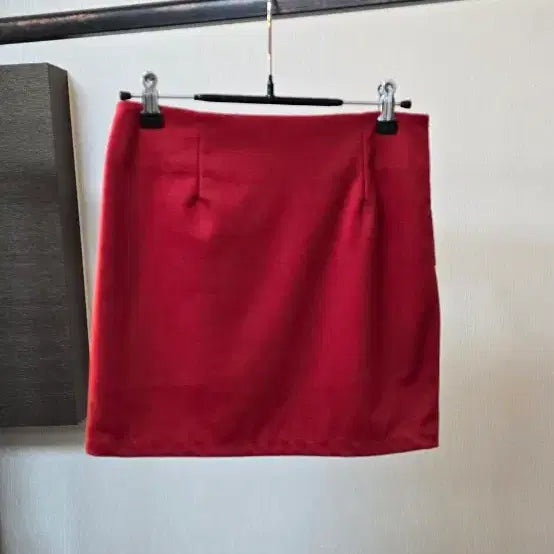 [BUNJANG] Red Mini Skirt / [55]빨간색 미니스커트