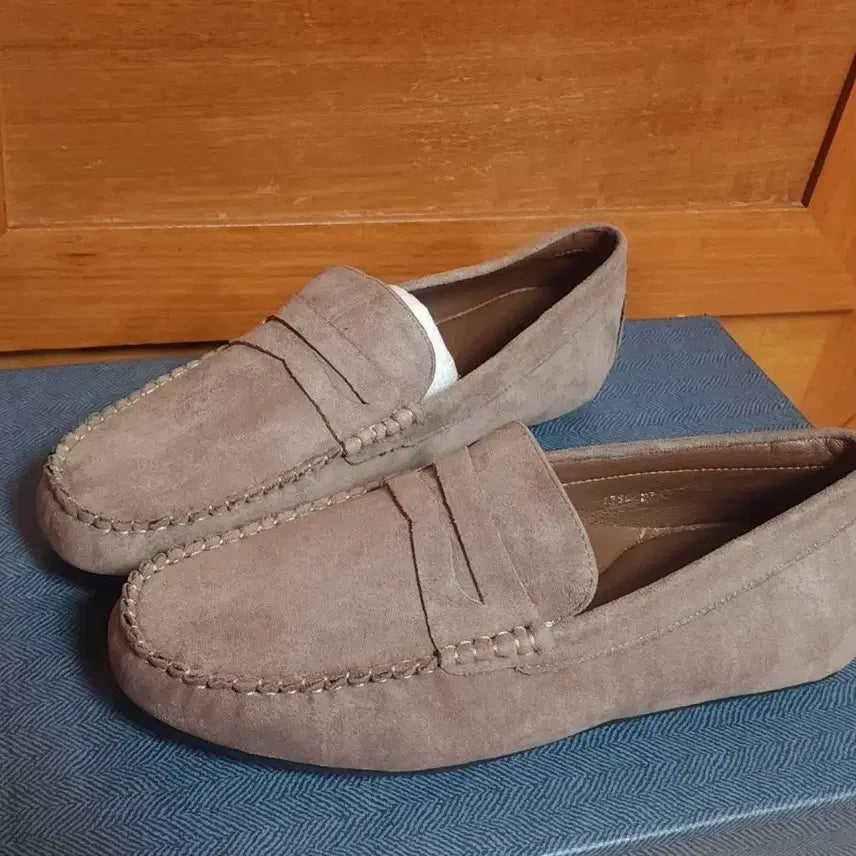 [BUNJANG] Penny Loafers Driving Shoes / 새상품 로퍼 세무 250 255 265 드라이빙 구두 페니