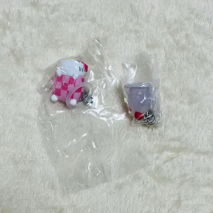 [BUNJANG] Sanrio Hello Kitty, Monchhichi, and Ice Cream Character Bundle Set / 일괄) 산리오 헬로키티 오테다마 몬치치 아이스크림 메지루시