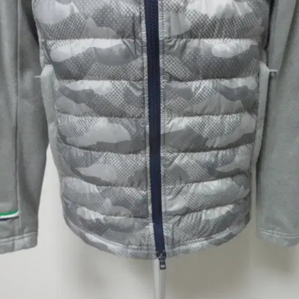 [BUNJANG] Adidas Men's Spring/Autumn Sports Training Top / 아디디스/정품/남성/춘추/스포츠/트레이닝 상의/95(M)새제품